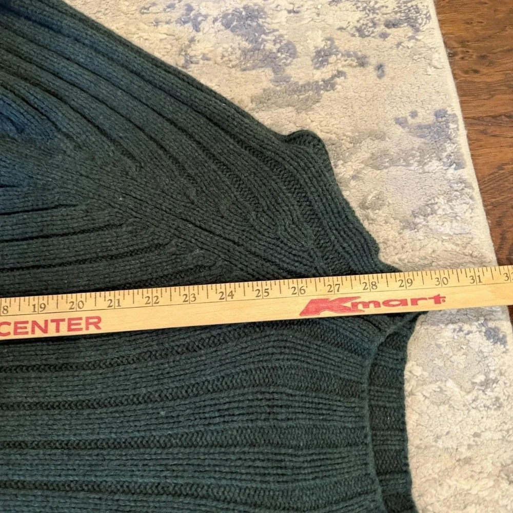J.Crew Sweater Mens S Green Ribbed lambs wool mock neck Pullover flaw See photos